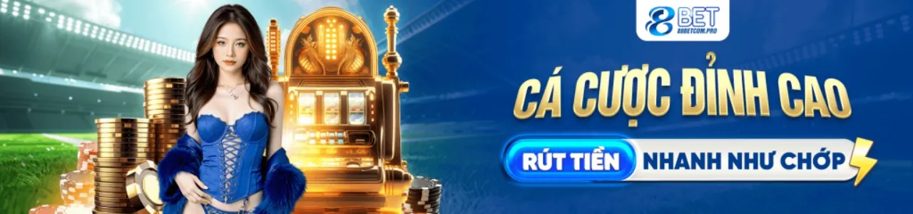 Sân vận động với ánh đèn rực rỡ và hành động cá cược thể thao sôi động tại SGD777 khuyến mãi